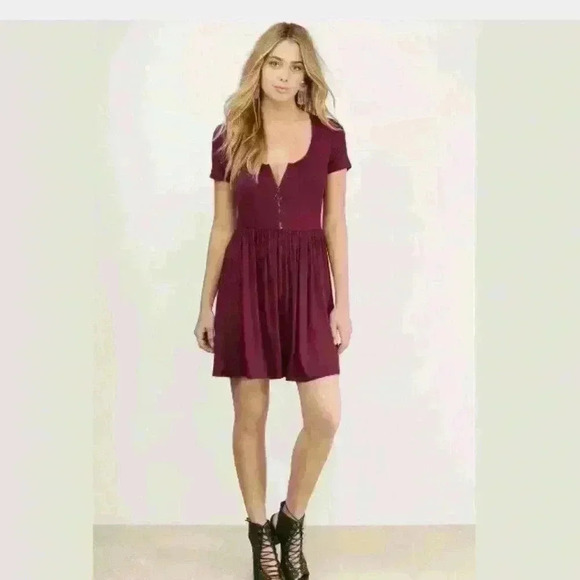 Tobi Taylor Baby Doll Skater Dress, Size M, Wine - Picture 4 of 4
